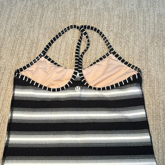 Lululemon Black White Power Y Tank Top Women's Size 6 - Picture 8 of 12